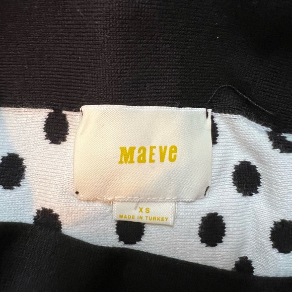 Anthropologie Maeve Brand Black Polka Dot Flare Knit Skirt. Size XS - Picture 4 of 6